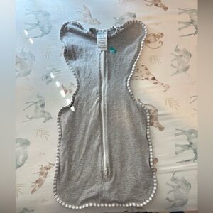 Love to Dream Gray Swaddle with Zipper